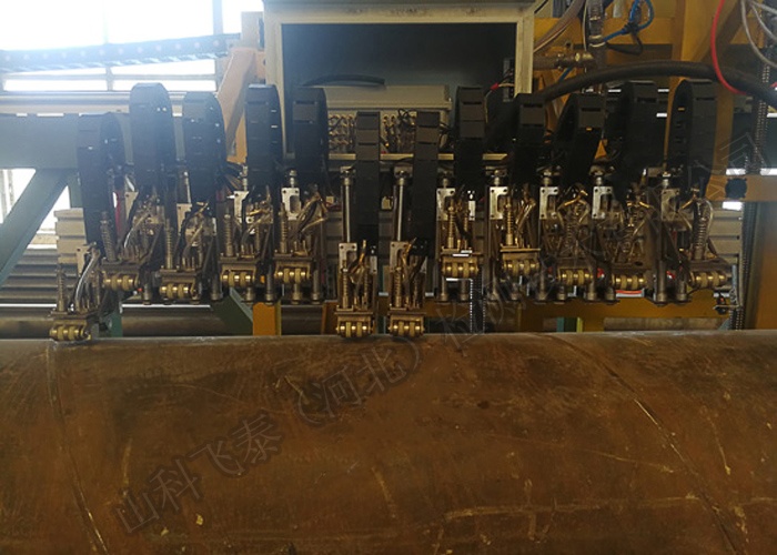 焊管超聲波探傷設備.jpg 焊管超聲波探傷設備.jpg